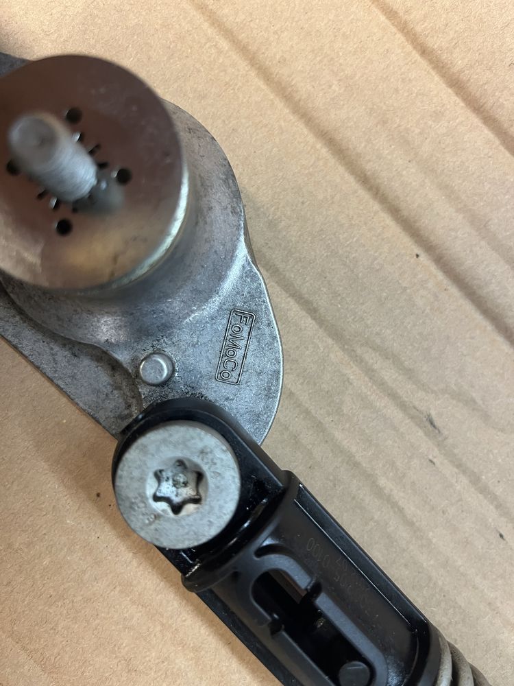 Napinacz Paska Wielorowkowego PK Ford S-MAX 11-15 2.0 EB