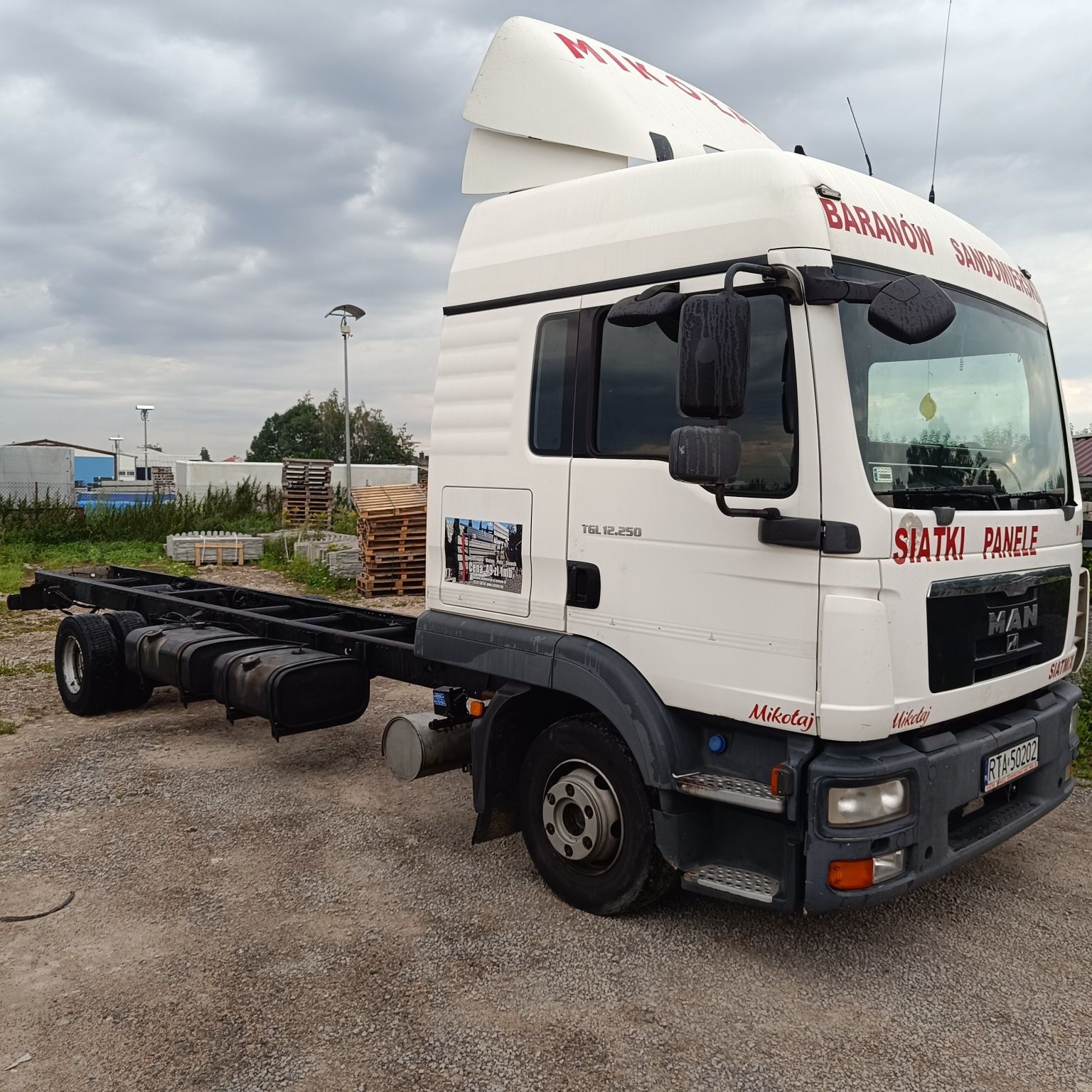 MAN TGL12 250.8240