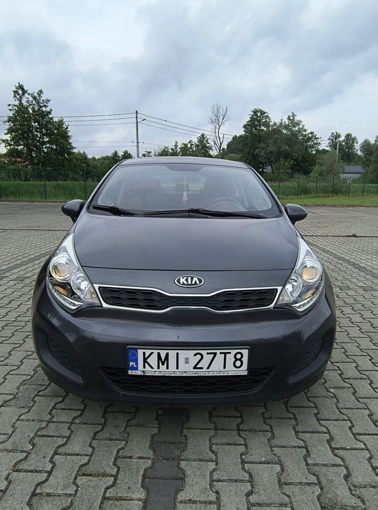 Samochód osobowy Kia Rio 1.2 2024 Rok Zadbane