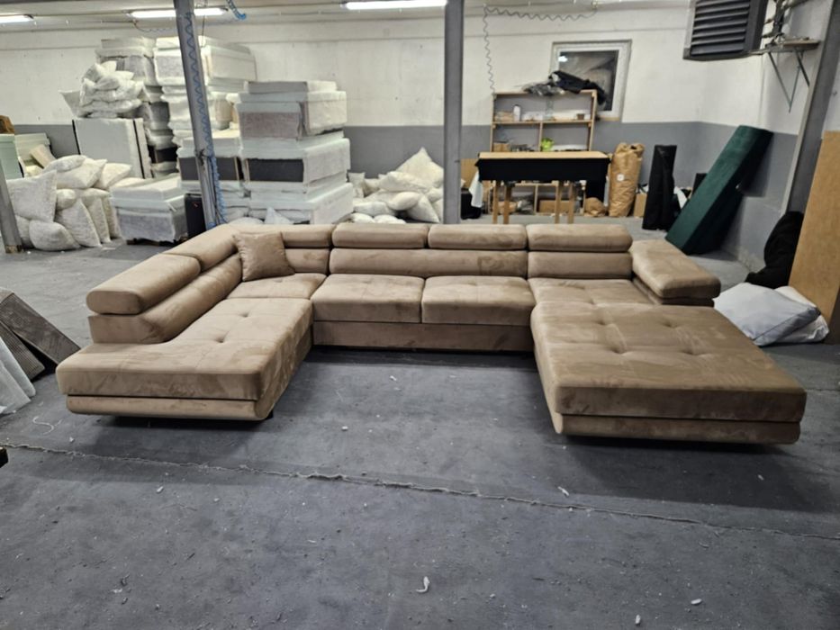 Narożnik U z funkcją spania Regulowane zagłówki i pojemniki