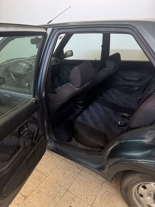 Carro pegeout 106