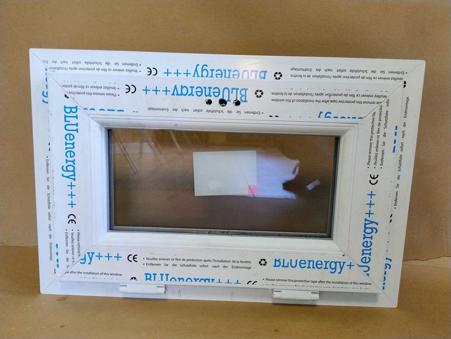 Okna gospodarcze inwentarskie 60x40 uchylne