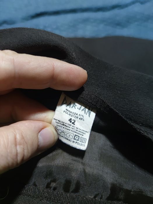 Spódnica do kolan brązowa z plisowana falbaną  z  podszewką 
Wymiary m