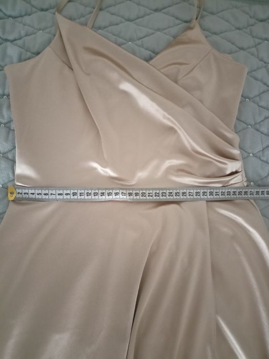 Długa sukienka wieczorowa rozmiar L