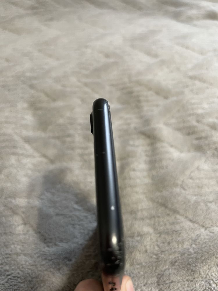 iPhone 7 128 на запчасти