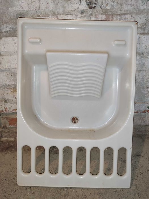 Емкость-стиральная доска