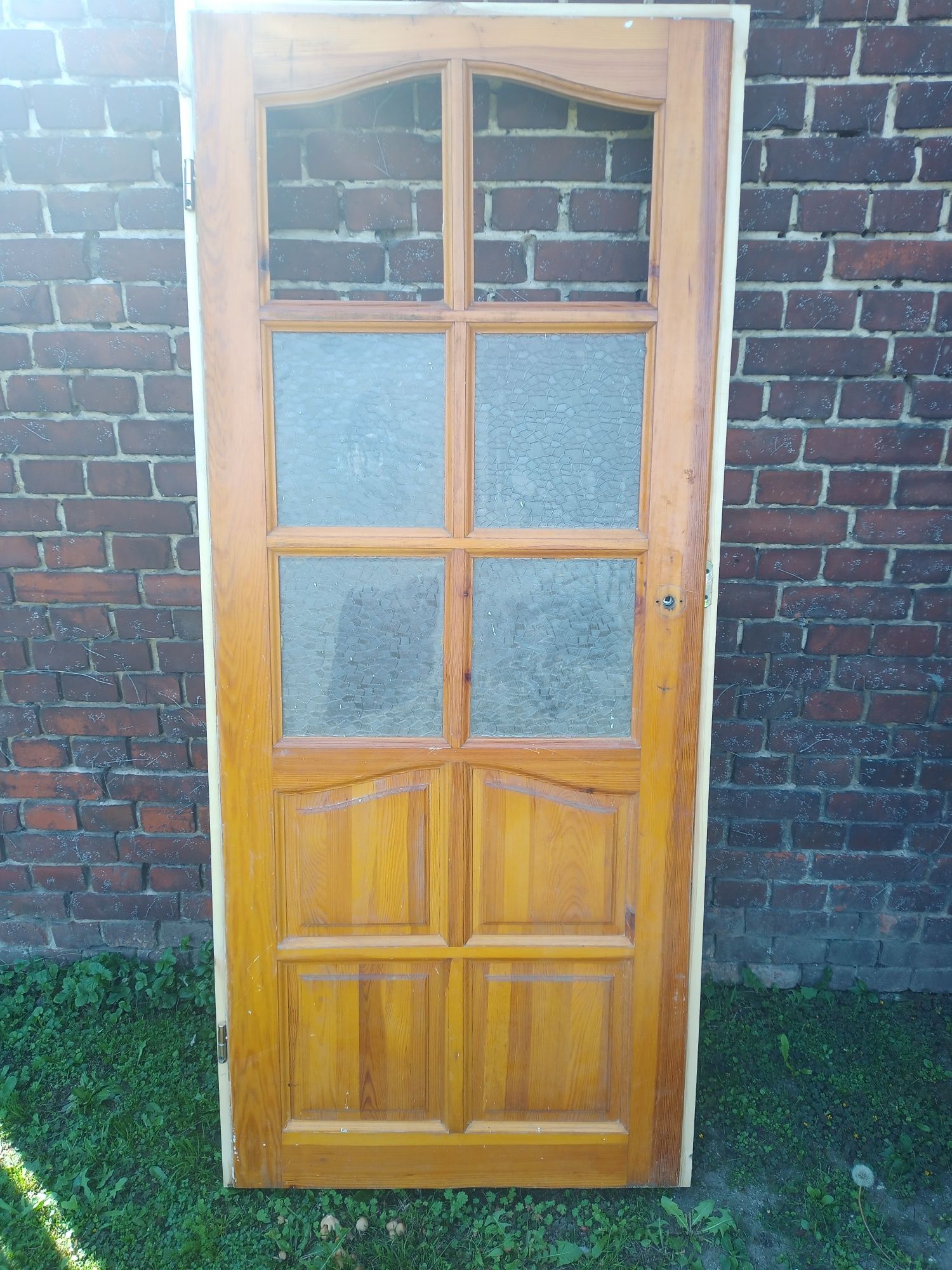 Drzwi wewnętrzne drewniane z ościeżnicą