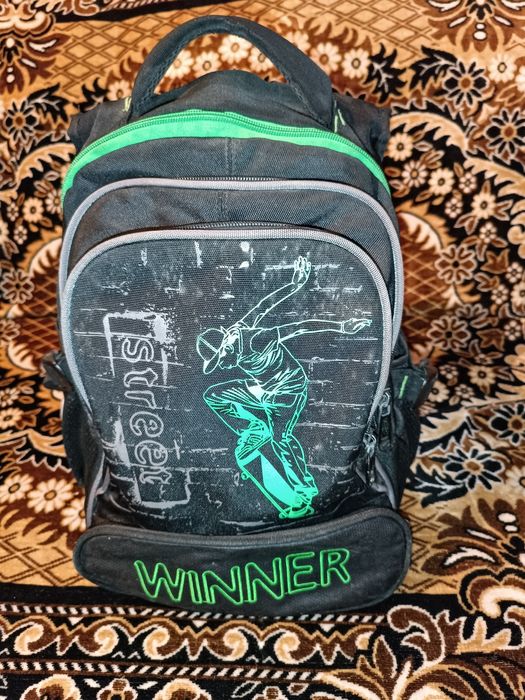 Продам рюкзак для школы