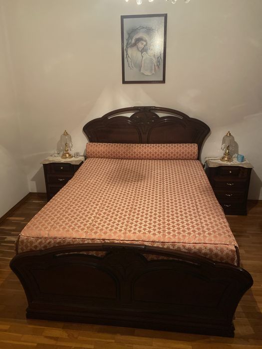 Quarto de dormir completo clássico sem colchão