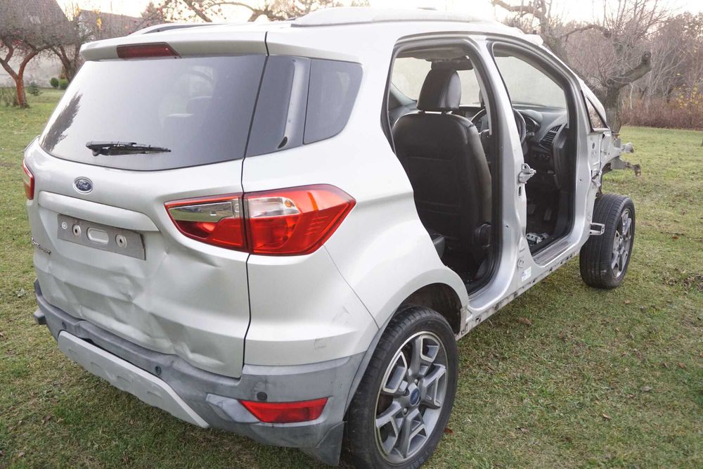 Ford ekcoSport mk2 szkielet skóry koła błotnik lewy prawy tył Całość *