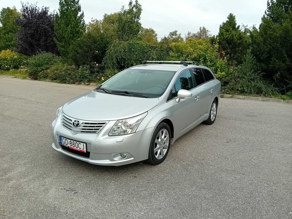 Toyota Avesis # 2010rok #2.0 benzyna #Automat #Polski salon#1 właści