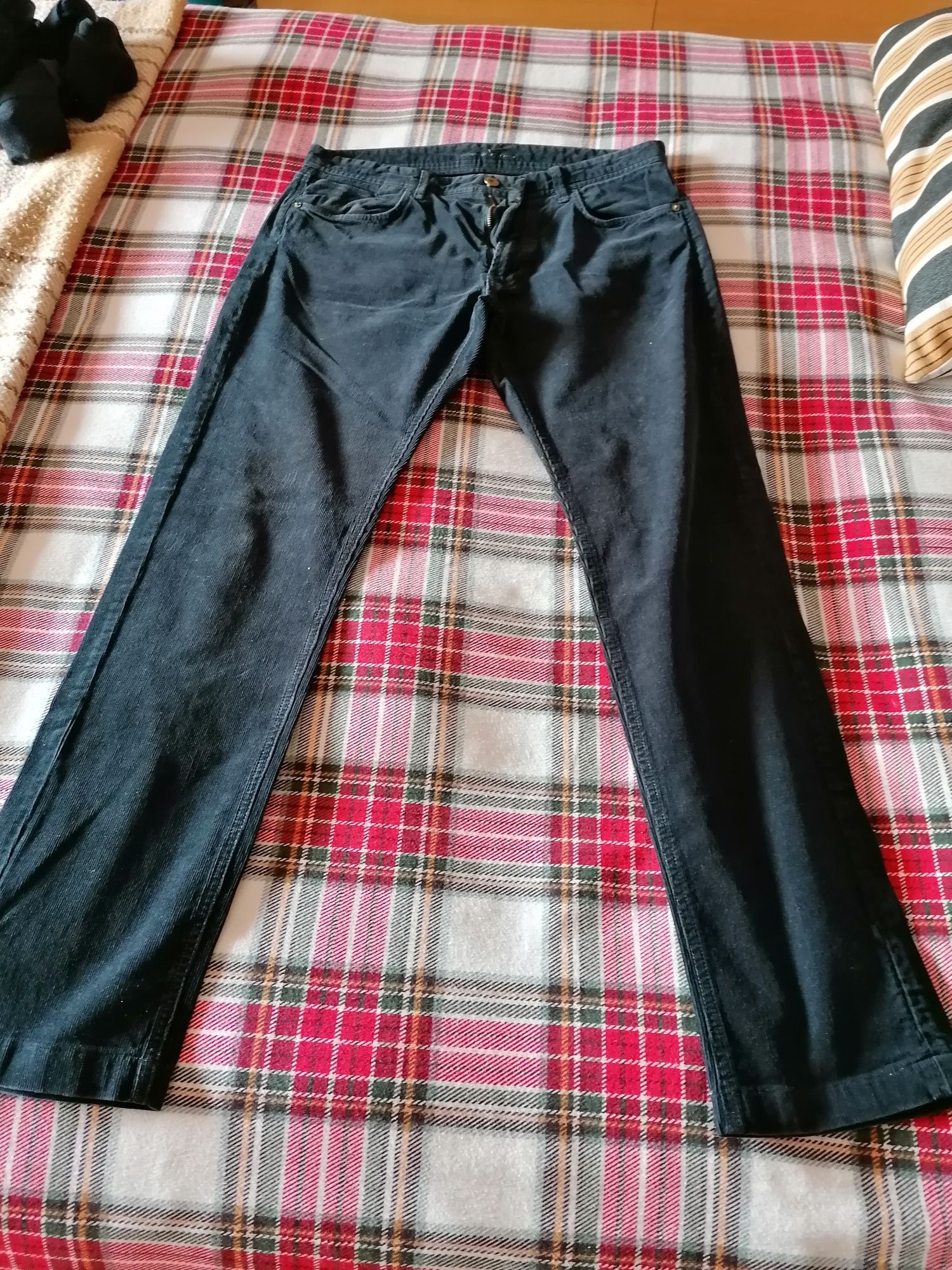 Calça MassimoDutti Tam. 40 azul esc. Bombazine