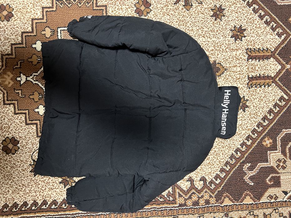 Пуховик Helly Hansen S M
