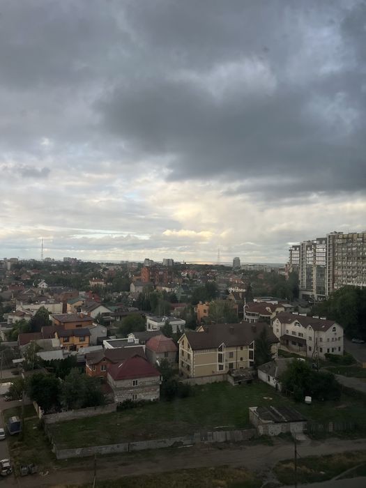 Продам видову квартиру ж/к Грани трц Дафи