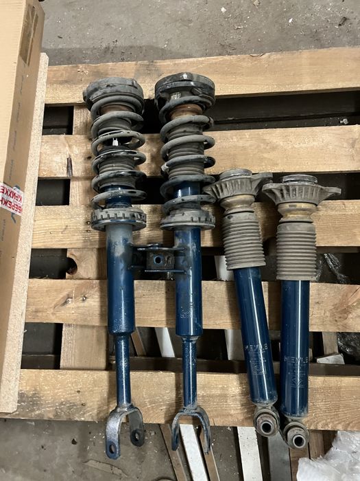 Амортизатори стойки bmw f10-11