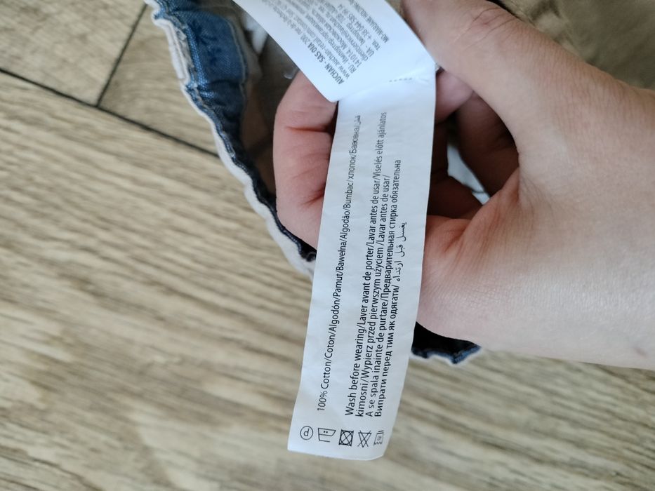 Krótkie spodenki niemowlęce rozm. 68