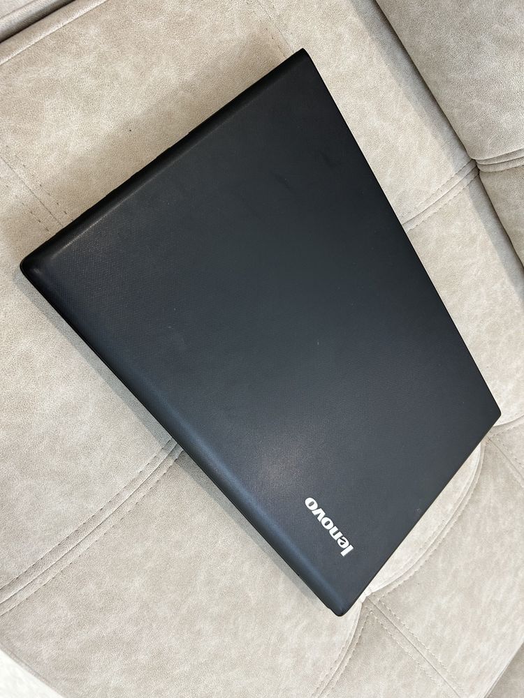 Продам ноутбук Lenovo G500 в гарному стані.