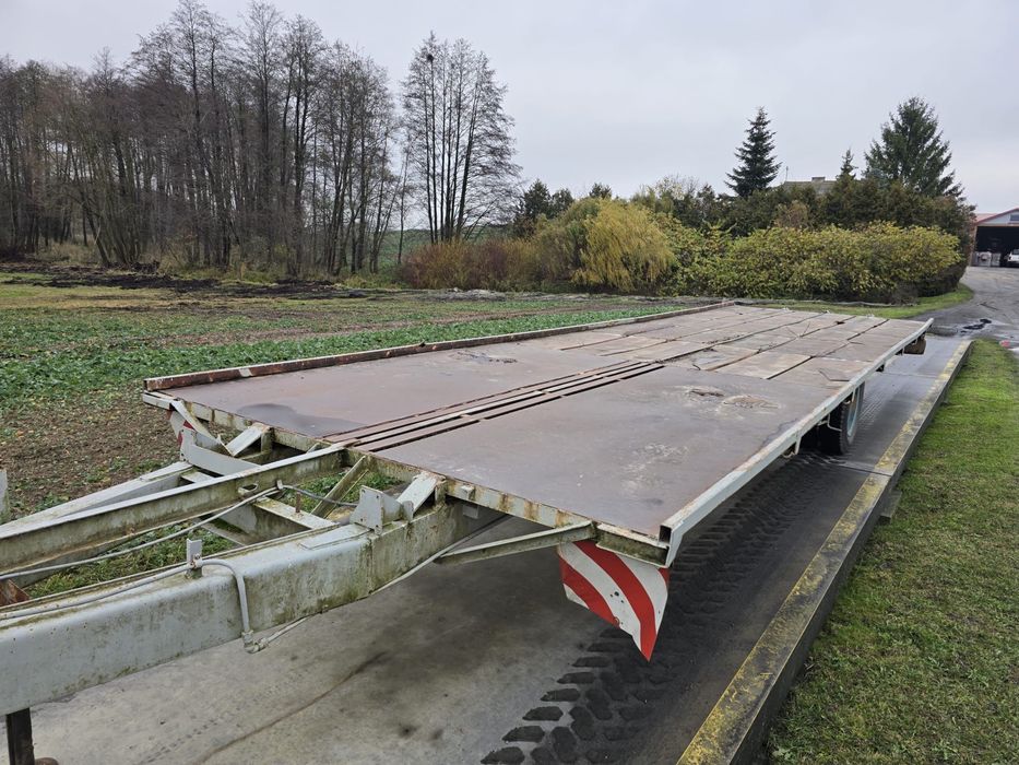 Dłużyca przyczepa do bel platforma do siana, słomy