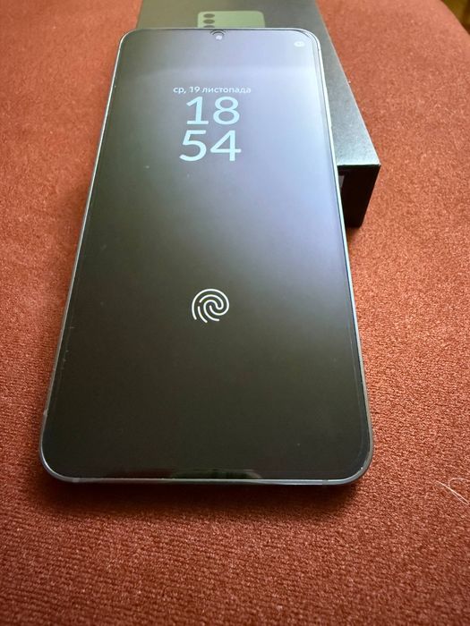 Samsung s23 8/256 green