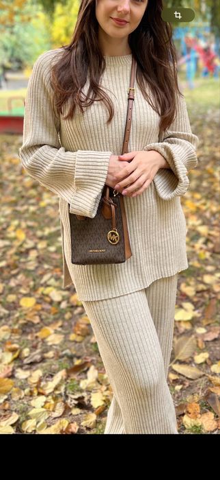 Костюм вʼязаний бренду Coosh