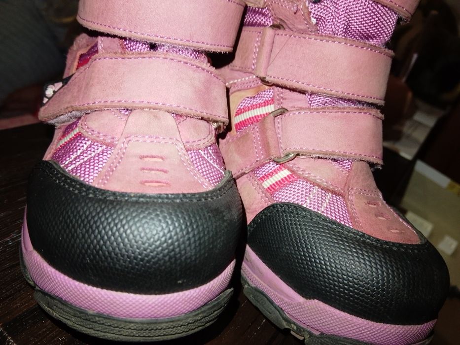 Фирменние термо ботиночки minimen, в очень хорошим состоянии!26 размер