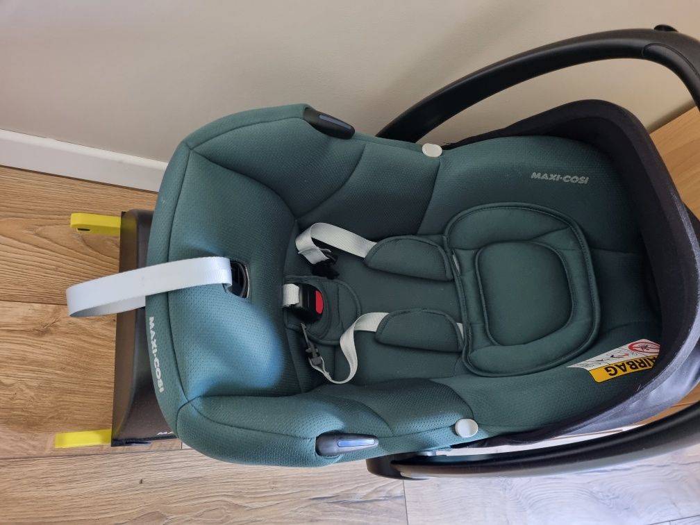 Nosidełko maxi cosi z bazą isofix