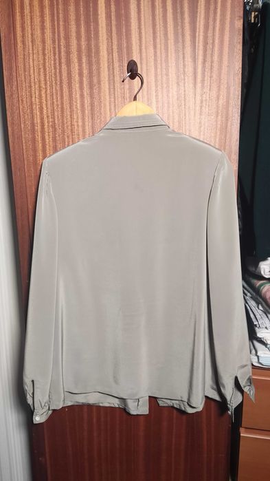Camisa acetinada (XL)
