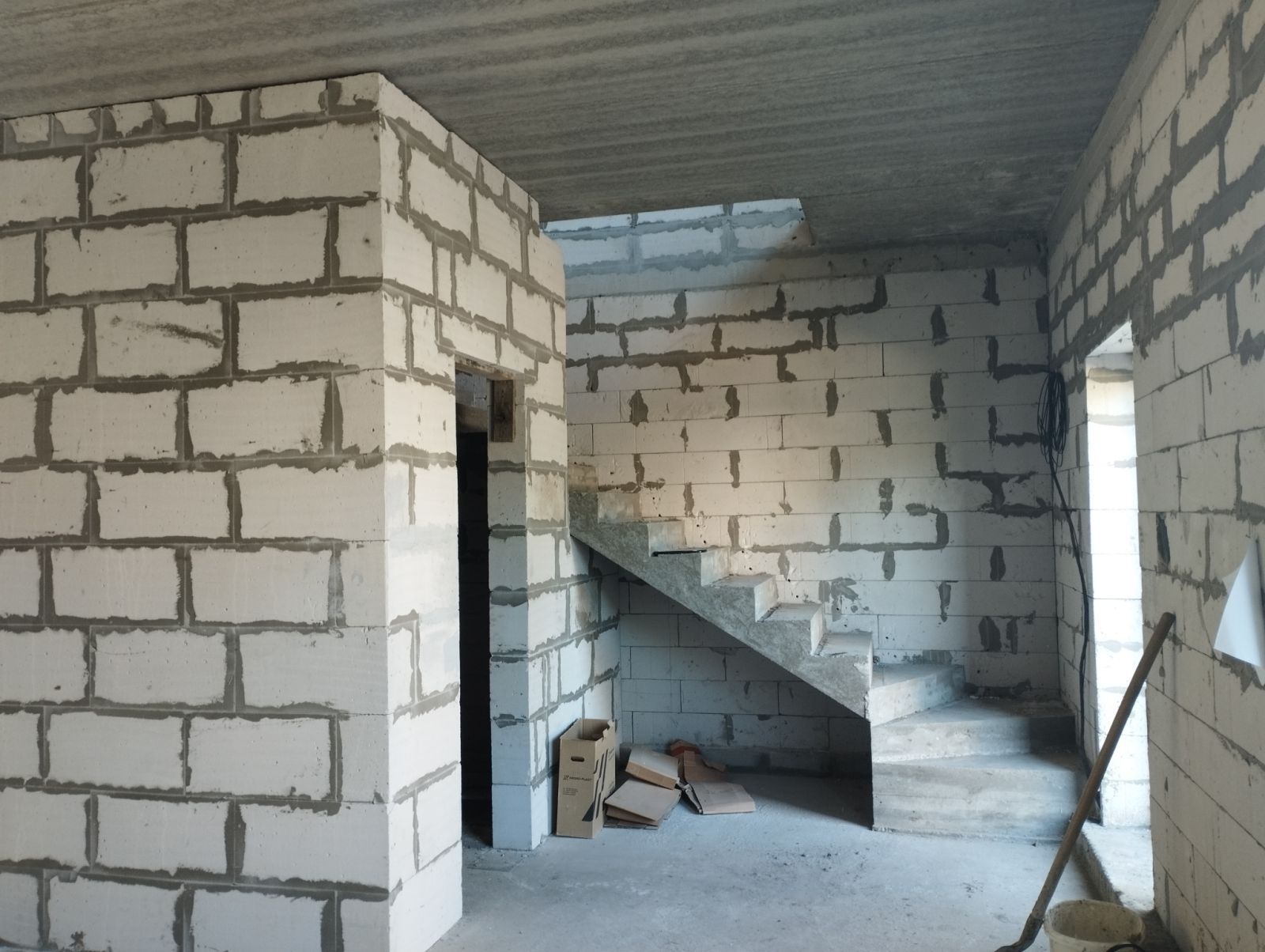 Продам будинок введений в експлуатацію на Лєтрі Таращанський масив