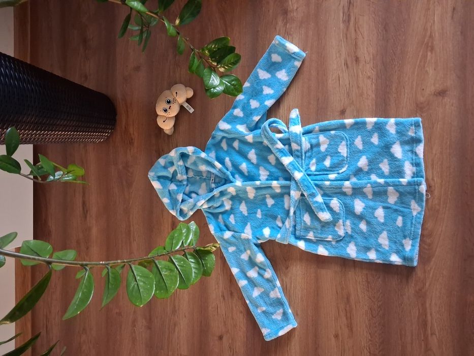 Szlafrok kąpielowy 110 116 sinsay chmurki ciepły