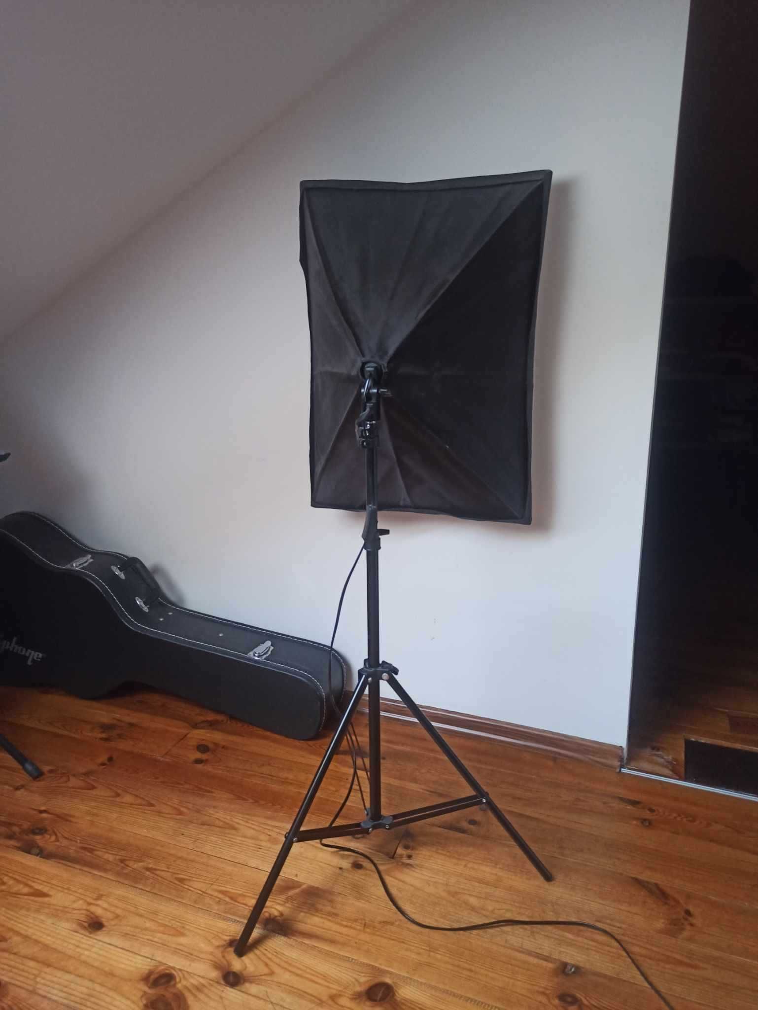 Lampa studyjna softbox 70x50