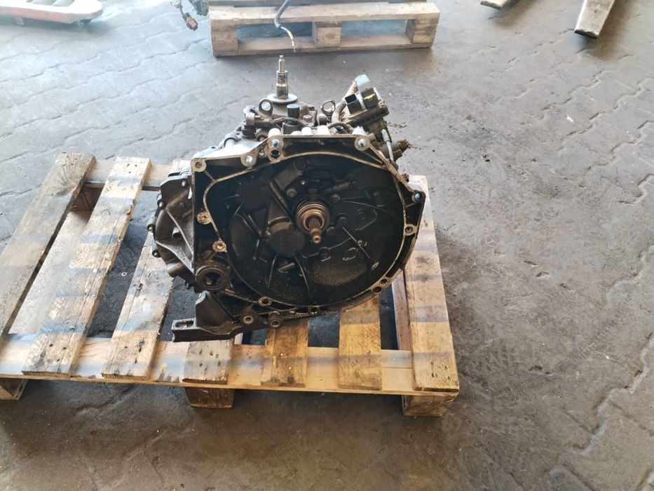 Skrzynia biegów citroen c4 Picasso 1.6 hdi automat p6500ed1