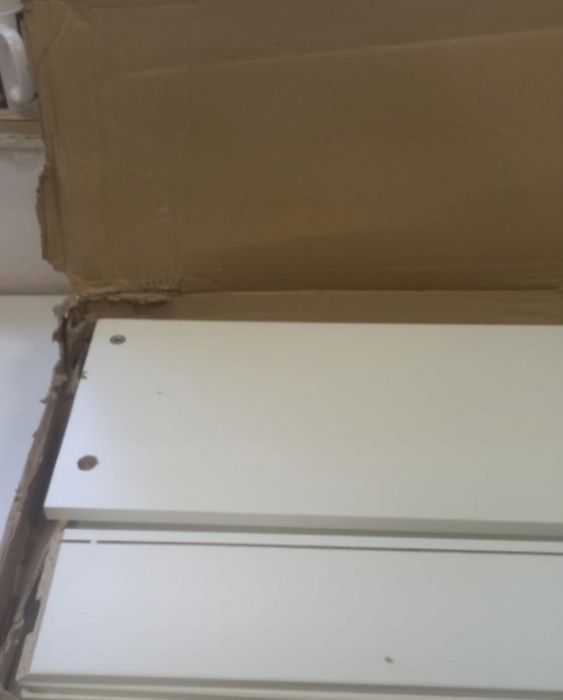 FMD MOBEL stół konsolowy biały używany 100 x 80 x 40 cm