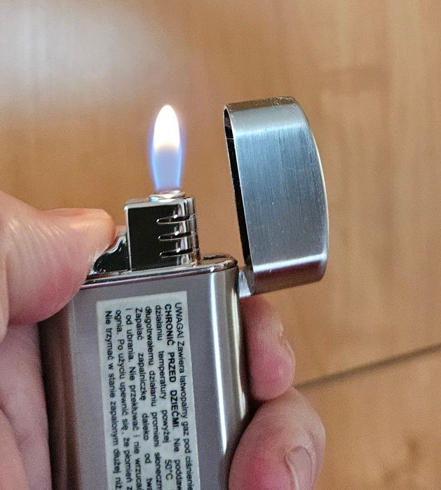 Zapalniczka plomieniowa Ronson