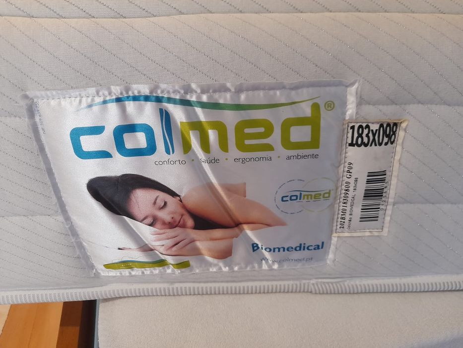 Colchão solteiro Colmed Biomedical