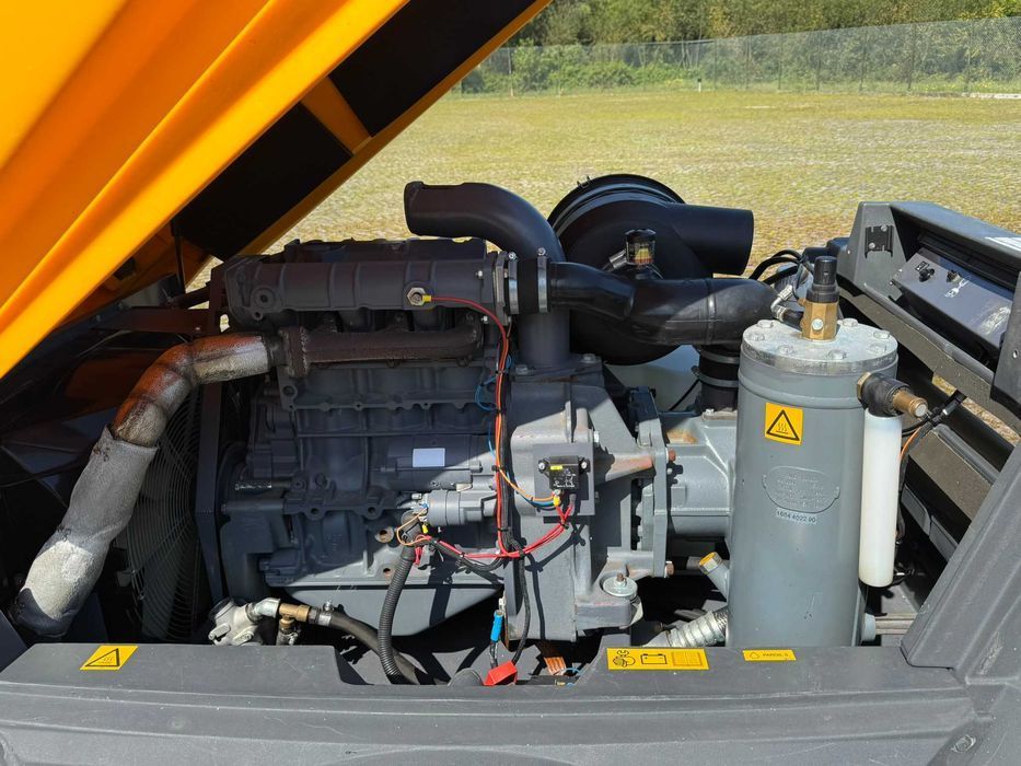 2015 Atlas Copco XAS97 Compressor de Ar Rebocável