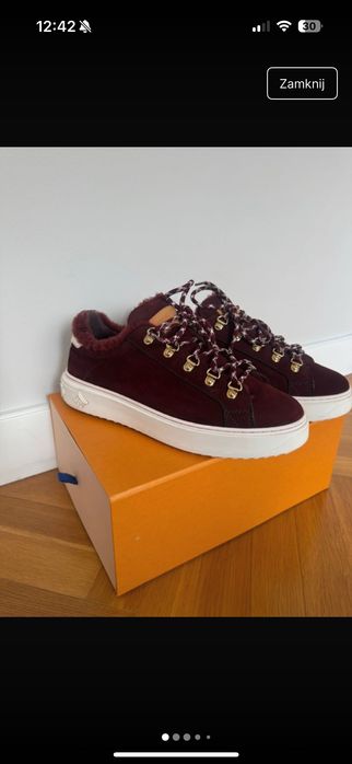 Louis Vuitton Time Out