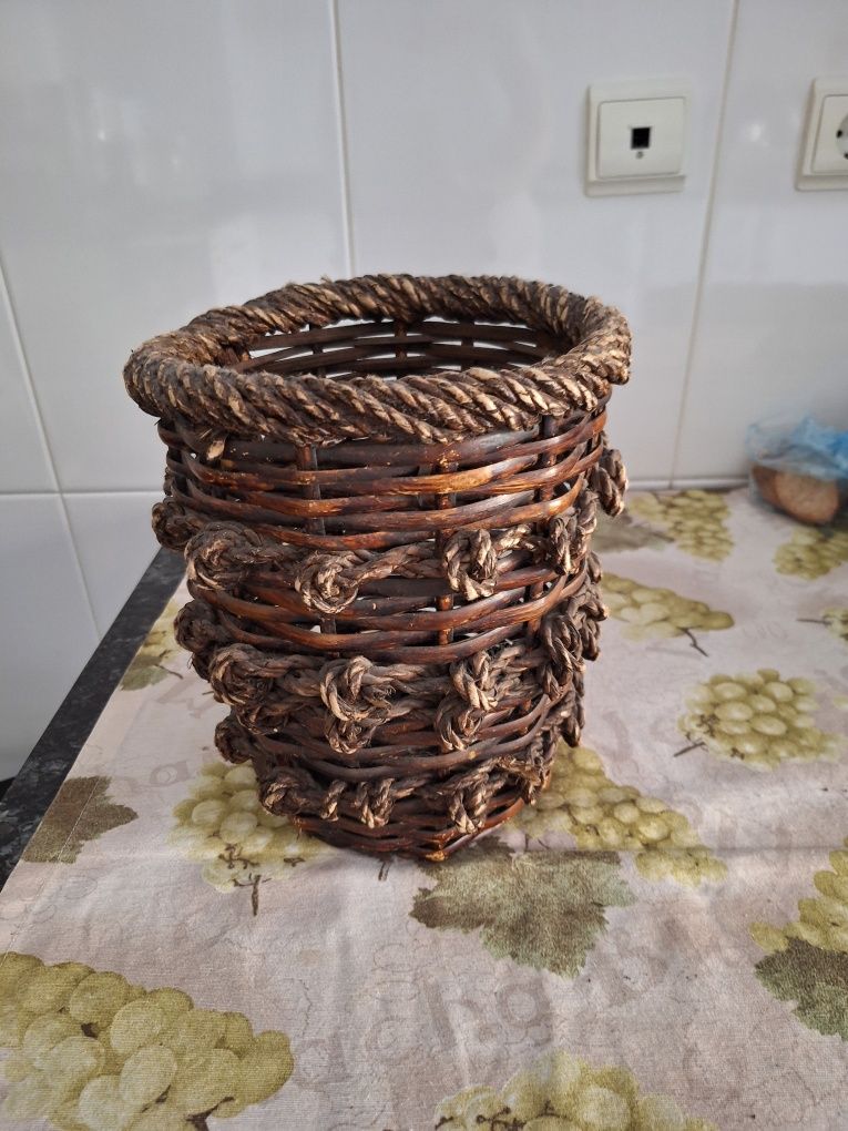 Cesto decorativo e útil