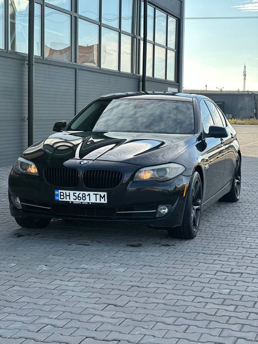 Продам BMW F10 528 3л атмо