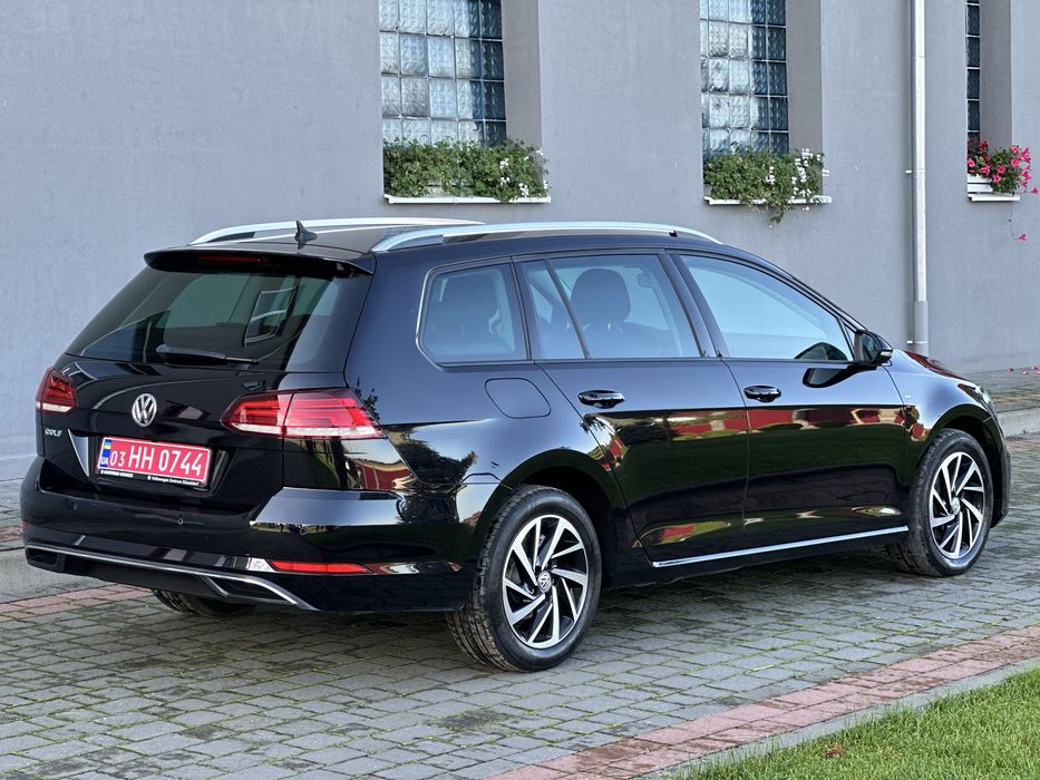 Продам свіжо пригнане дуже гарному стані авто.