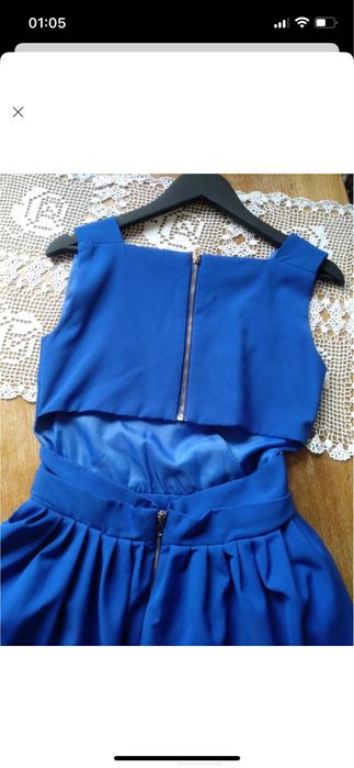 Нарядное вечернее женское платье синее на молнии с открытой спиной