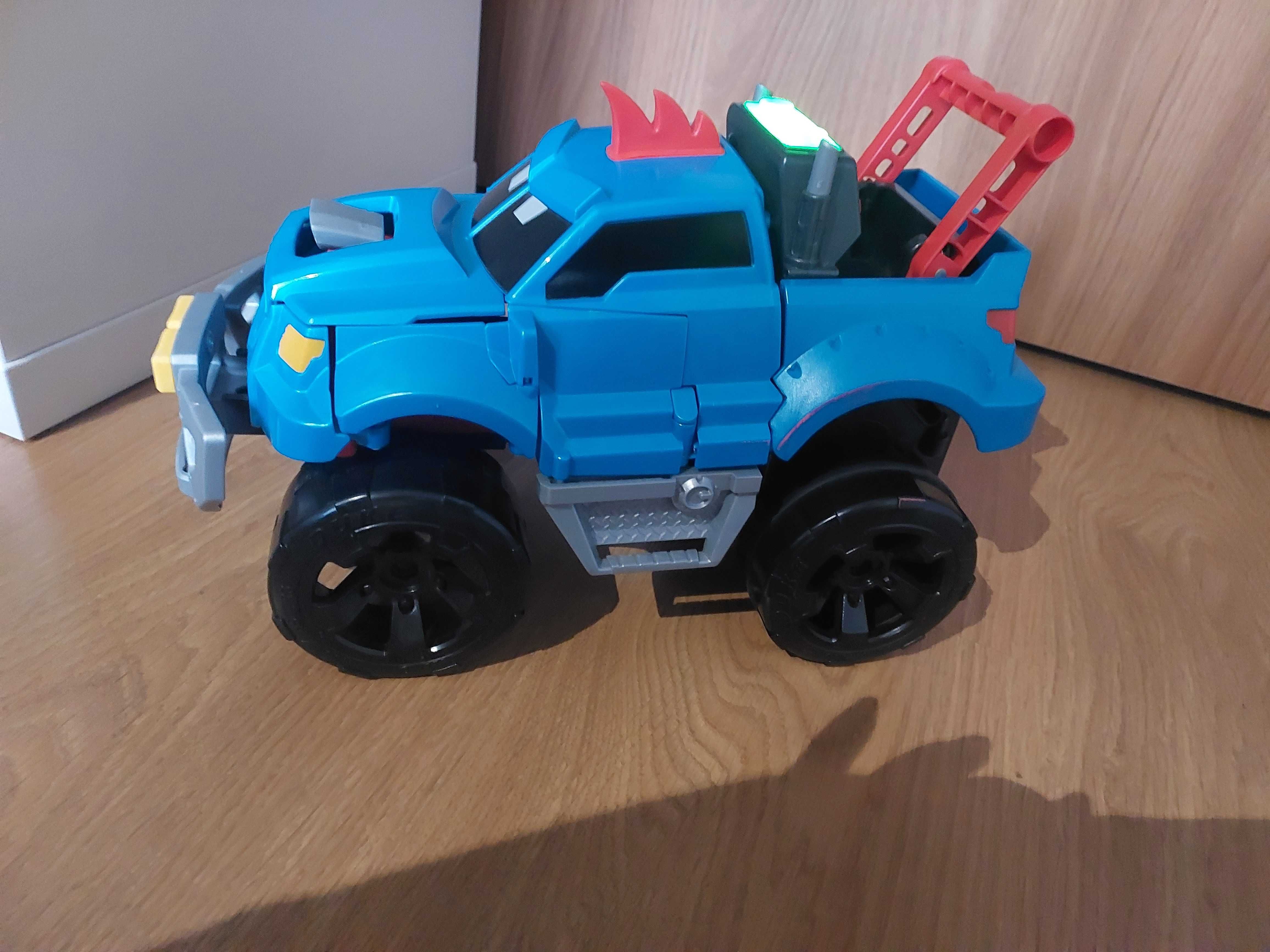 Demo Duke Duże Auto rozwalające się i naprawiające się