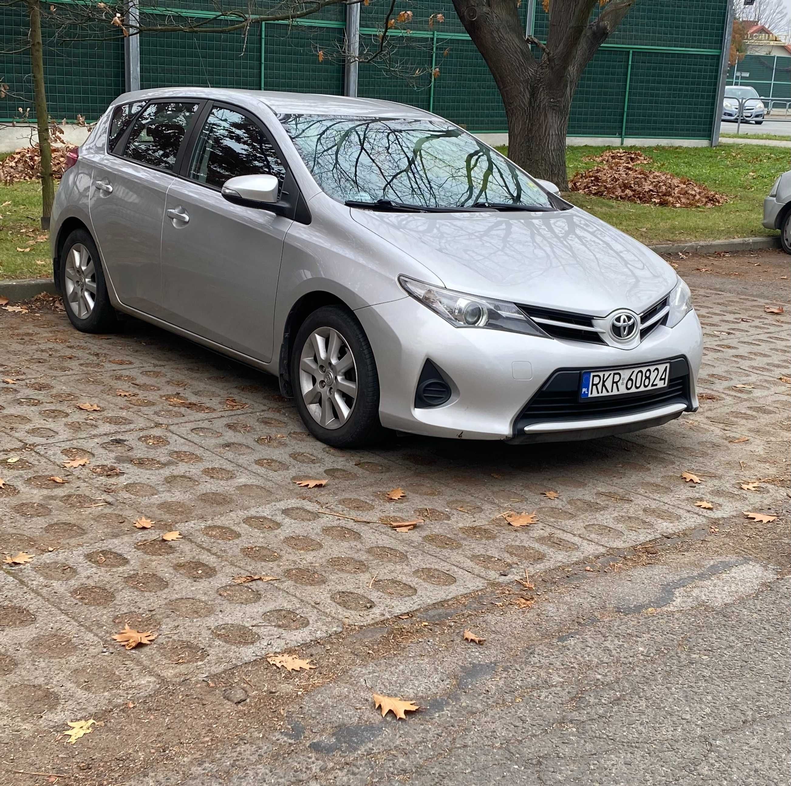 Toyota Auris 2015r 1.3 Benzyna+LPG