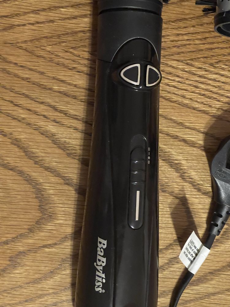 Suszarko lokowka  obrotowa babyliss