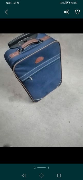 Estojo de higiene+2 malas de cabine 

Lev