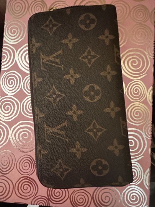 Кошелек Louis Vuitton