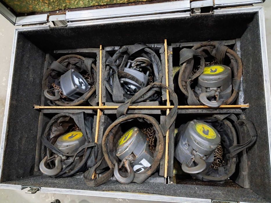 6 GARIBALDIS COM SACO PARA CORRENTES E FLIGHT CASE