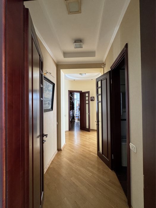 Четырехкомнатная квартира на Фонтане. От хозяина!