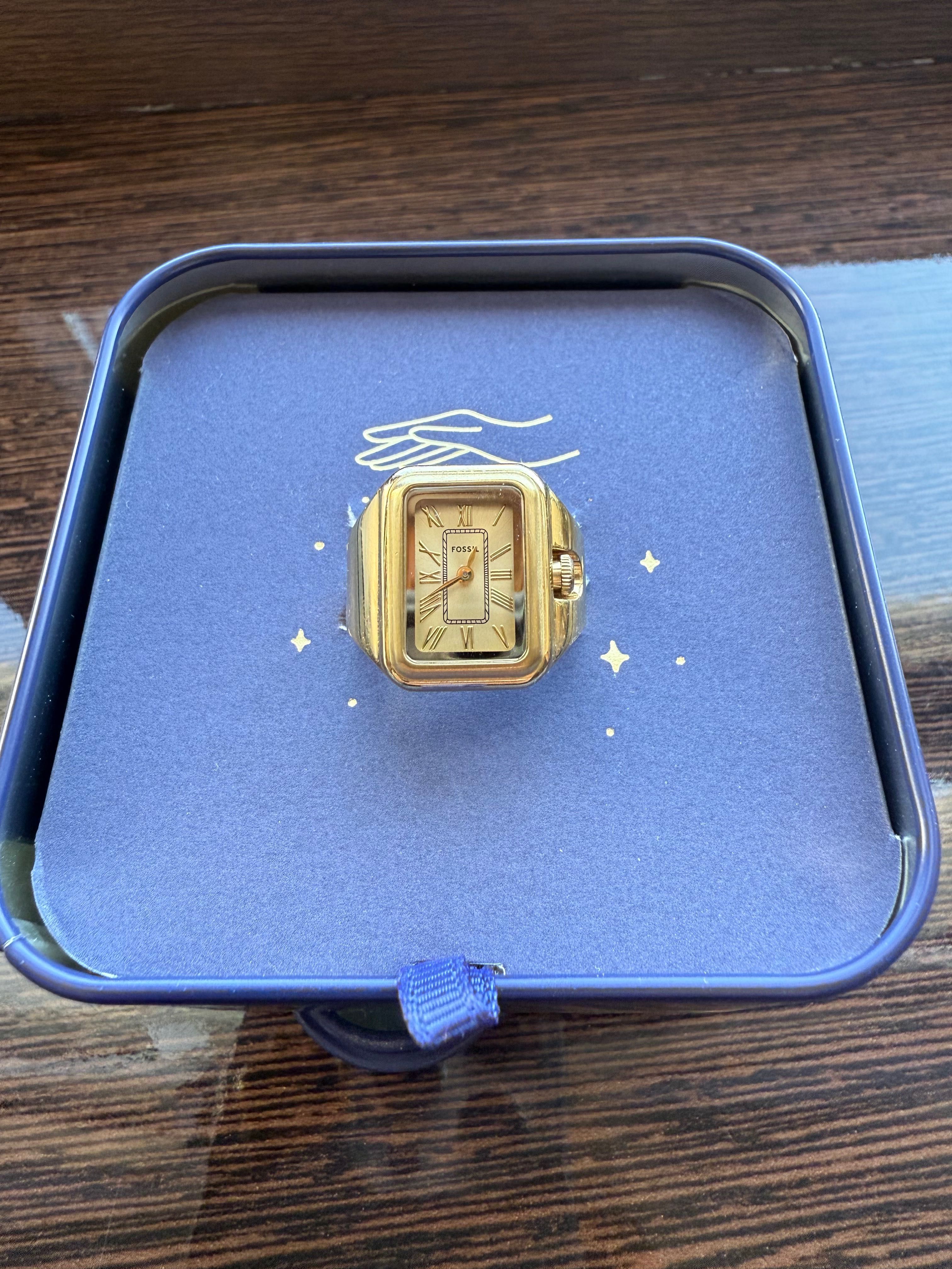 Годинник Fossil на палець
