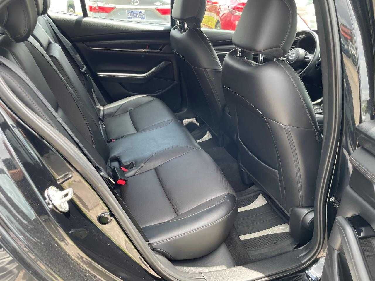 2020 MAZDA 3 Premium