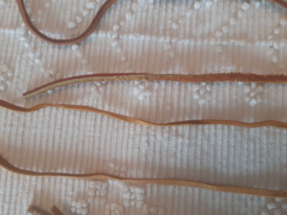 Fios em Cabedal para Atacadores ou Bijuteria